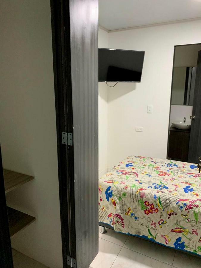 Aloha Hostel Bogota Buitenkant foto